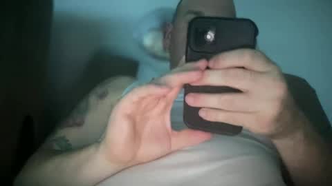bigcocksuckingslut online show from December 8, 6:17 pm