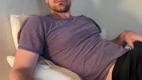 bigcollegecock69690 online show from April 3, 2:48 pm