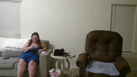 Snapshot of bigcraig123 chatting on October 21, 10:27 am Craig online show from October 21, 10:27 am