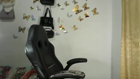 cristina online show from November 3, 3:19 am