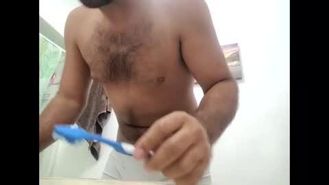 Snapshot of bigcumcanada chatting on November 26, 10:05 am bg online show from November 26, 10:05 am