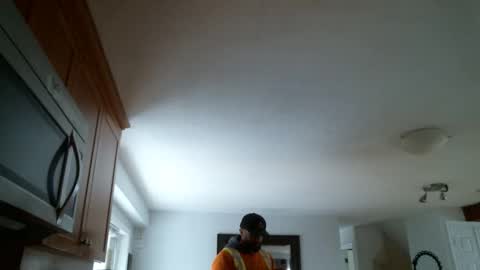 Snapshot of bigcumcanada chatting on January 14, 7:41 pm bg online show from January 14, 7:41 pm