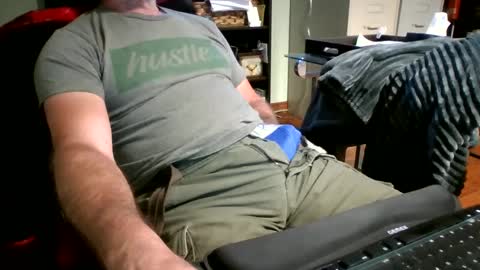 bigcummerforyou1 online show from September 30, 9:42 pm