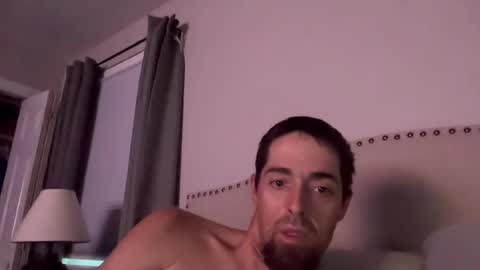 Snapshot of bigdaddy75333 chatting on July 21, 12:18 pm bigdaddy75333 online show from July 21, 12:18 pm