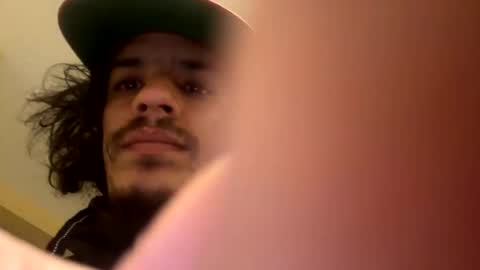 Snapshot of bigdaddynick069 chatting on January 9, 2:22 am bigdaddynick069 online show from January 9, 2:22 am