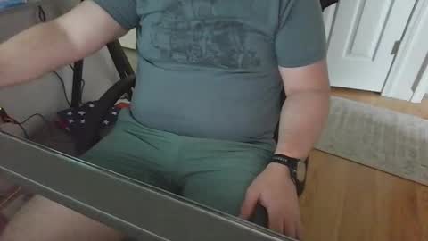 Snapshot of bigdannyyeah chatting on June 4, 8:59 pm bigdannyyeah online show from June 4, 8:59 pm