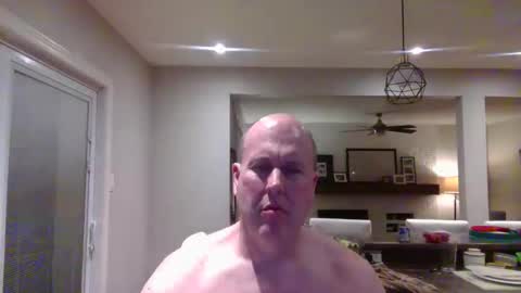 Snapshot of bigdave10005 chatting on February 22, 2:13 am bigdave10005 online show from February 22, 2:13 am