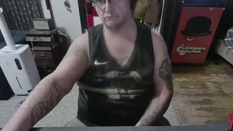 Snapshot of bigdbrillion chatting on January 18, 9:57 am Darryl online show from January 18, 9:57 am