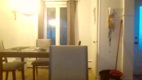 bigdeer581917471 online show from July 18, 8:18 am