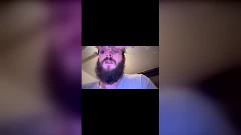 Snapshot of bigdick686268 chatting on December 20, 6:48 pm Pac Man Sex online show from December 20, 6:48 pm