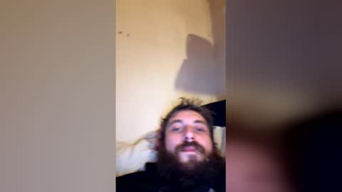 Snapshot of bigdick686268 chatting on January 16, 5:39 pm Pac Man Sex online show from January 16, 5:39 pm