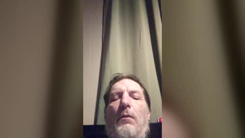 bigdickbeating4321 online show from June 29, 5:46 am