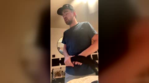 bigdickben2004 online show from March 2, 12:34 pm