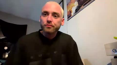 bigdickdaddio3 online show from October 7, 6:32 am