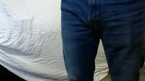 Snapshot of bigdickdaddy567130413 chatting on February 21, 9:32 pm bigdickdaddy567130413 online show from February 21, 9:32 pm