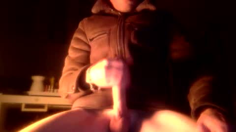 bigdickdangles472924 online show from March 4, 8:15 pm