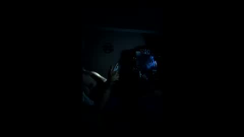 bigdickguy69690 online show from April 7, 6:36 am