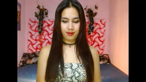 Snapshot of bigdickmistress4u chatting on March 5, 3:18 am bigdickmistress4u online show from March 5, 3:18 am