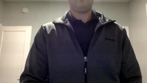 Snapshot of bigdickshowoff9877 chatting on December 16, 1:10 am Bigdickshowoff9877 online show from December 16, 1:10 am