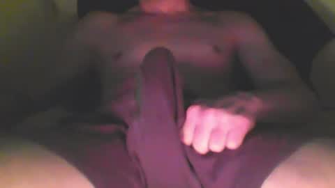 Snapshot of bigdickstud80 chatting on December 1, 9:31 pm bigdickstud80 online show from December 1, 9:31 pm