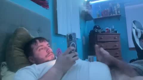 Snapshot of bigdickvin69 chatting on February 9, 2:49 am bigdickvin69 online show from February 9, 2:49 am