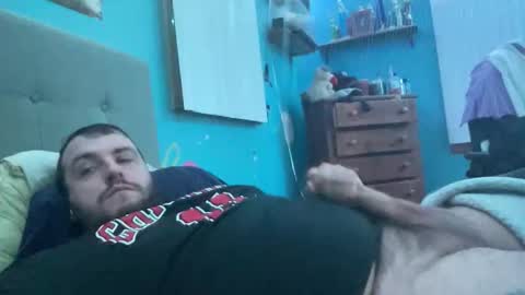 Snapshot of bigdickvin69 chatting on October 21, 3:40 am bigdickvin69 online show from October 21, 3:40 am