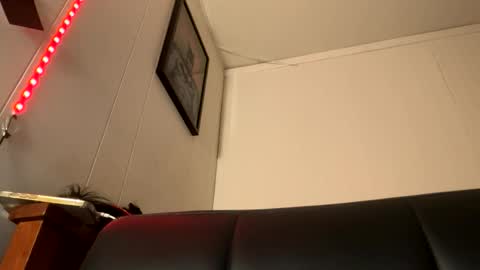 Snapshot of bigdickywn chatting on March 16, 11:03 am bigdickywn online show from March 16, 11:03 am