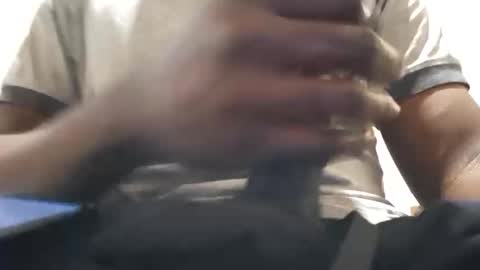 bigdja2001 online show from December 1, 4:17 am