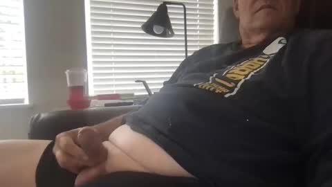 Bigdog62 online show from October 30, 9:37 pm