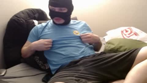 Snapshot of bigfeet420 chatting on February 9, 12:30 pm Bigandthick online show from February 9, 12:30 pm