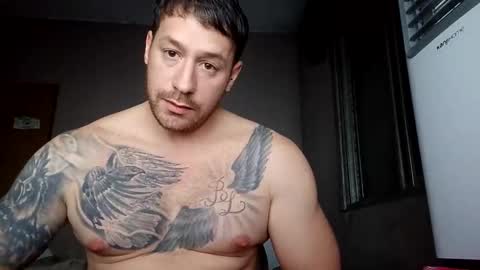 biggeboyy online show from April 9, 4:45 am