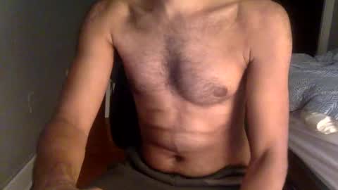 Snapshot of biggie216168 chatting on December 8, 12:40 am biggie216168 online show from December 8, 12:40 am