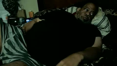 biggyscorpio online show from December 15, 8:07 am