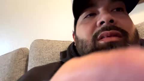 Snapshot of bigheadaddy90 chatting on October 6, 3:31 pm Daniel Noelia online show from October 6, 3:31 pm