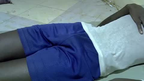 Snapshot of bighorny_dic chatting on November 7, 1:44 pm bighorny_dic online show from November 7, 1:44 pm