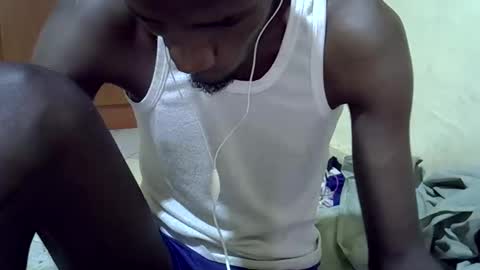 Snapshot of bighorny_dic chatting on December 4, 9:40 am bighorny_dic online show from December 4, 9:40 am