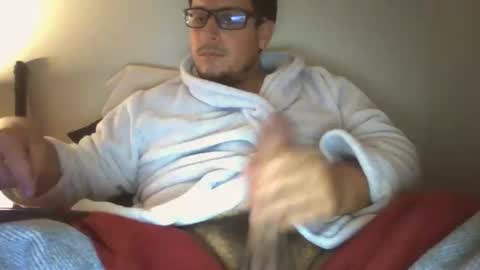 Bigdicbear713 online show from November 5, 6:24 am