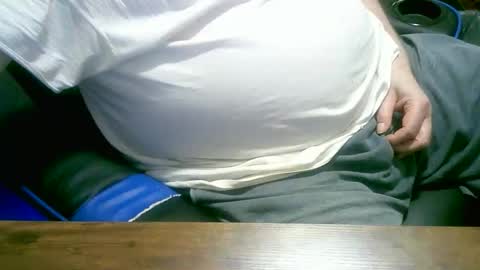 BIGJEFF50 online show from April 4, 6:38 pm