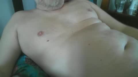 Snapshot of bigjimm71 chatting on March 2, 11:28 am bigjimm71 online show from March 2, 11:28 am