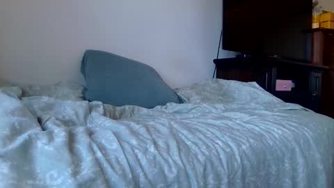 Snapshot of bigjoed233 chatting on October 20, 2:50 pm bigjoed233 online show from October 20, 2:50 pm