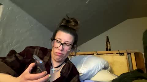 Bigkitties online show from December 3, 2:52 am