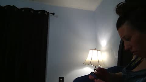 Bigkitties online show from February 3, 8:30 am