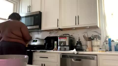 Snapshot of bigkittyraven chatting on February 18, 3:19 pm bigkittyraven online show from February 18, 3:19 pm