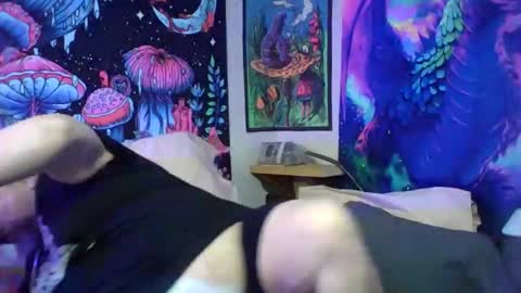 bigman42of0rlife online show from March 21, 6:51 am