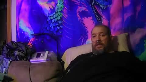 bigman42of0rlife online show from July 24, 10:02 am