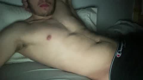 bigmanhaha12 online show from February 2, 7:20 am