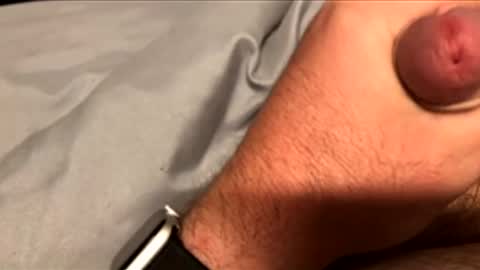 Snapshot of bigmansmalldick89 chatting on April 28, 7:02 am bigmansmalldick89 online show from April 28, 7:02 am