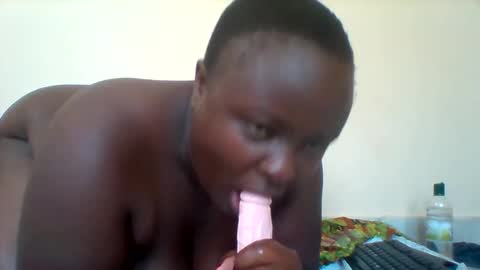 Snapshot of bigmelonss chatting on March 9, 8:40 am laila online show from March 9, 8:40 am