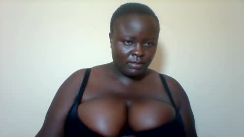 Snapshot of bigmelonss chatting on March 12, 6:07 am laila online show from March 12, 6:07 am