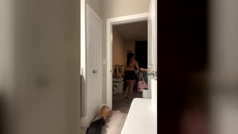 Snapshot of bignaturalmami chatting on May 19, 2:51 am bignaturalmami online show from May 19, 2:51 am